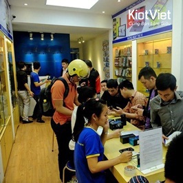 4 lưu ý để BÁN BUÔN LINH KIỆN ĐIỆN THOẠI “một vốn bốn lời”