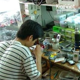 “Bỏ túi” ngay kinh nghiệm MỞ CỬA HÀNG SỬA CHỮA ĐIỆN THOẠI từ con số 0