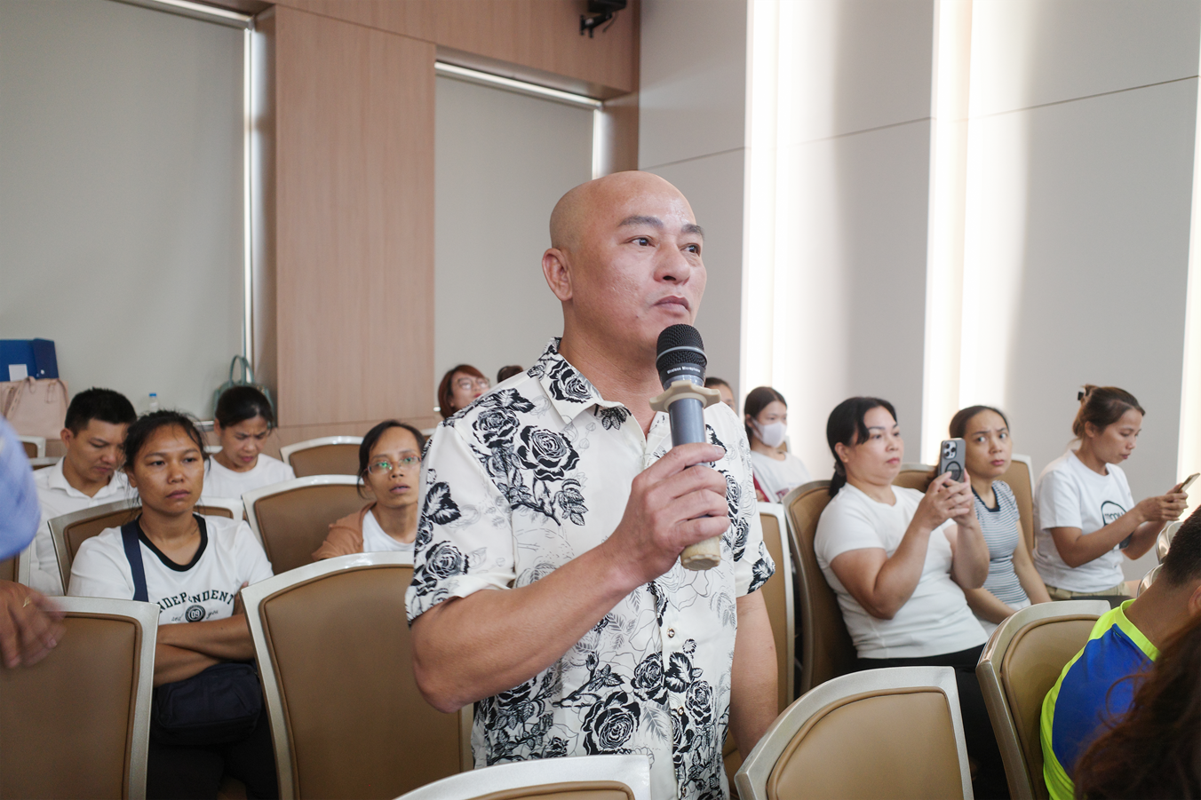 “Gỡ rối” vướng mắc của hộ kinh doanh về hóa đơn, thuế vụ